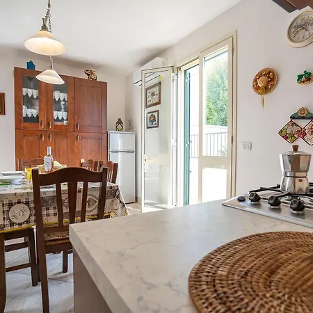 Apartment Casa Machiavelli Near The Sea - Happy